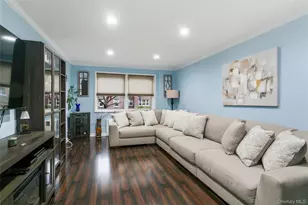 682 Tuckahoe Rd, Yonkers, NY 10710 - Photo 9
