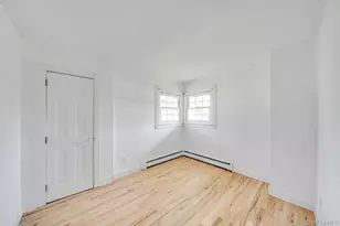 16 Jackson Ave, Centereach, NY 11720 - Photo 11