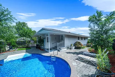 16 Jackson Avenue, Centereach, NY 11720 - Photo 23