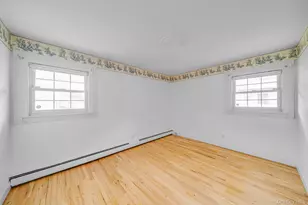 16 Jackson Ave, Centereach, NY 11720 - Photo 9