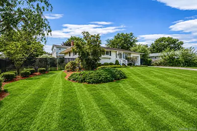 16 Jackson Avenue, Centereach, NY 11720 - Photo 3