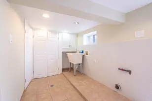 13-15 130th St, College Point, NY 11356 - Photo 31