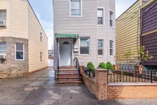 13-15 130th St, College Point, NY 11356 - Photo 33