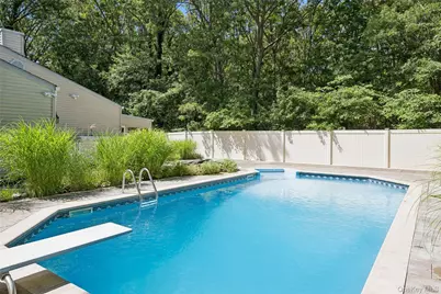 9 Grove Avenue, Coram, NY 11727 - Photo 23