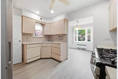 5332 187th Street, Fresh Meadows, NY 11365 - Photo 7