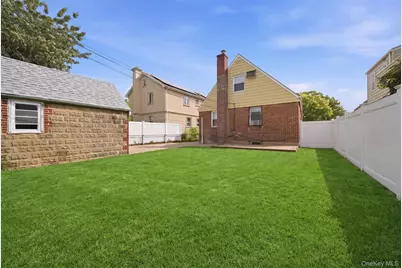 5332 187th Street, Fresh Meadows, NY 11365 - Photo 25