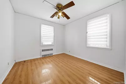 5332 187th Street, Fresh Meadows, NY 11365 - Photo 9