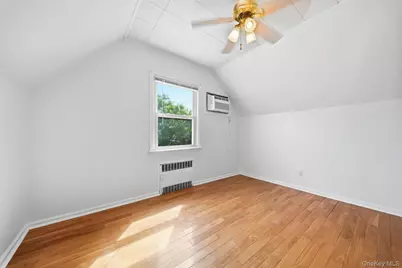 5332 187th Street, Fresh Meadows, NY 11365 - Photo 17