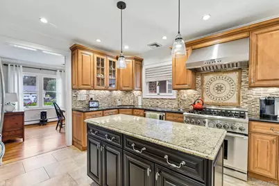 110 William Street, East Williston, NY 11596 - Photo 15