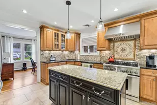 110 William St, East Williston, NY 11596 - Photo 15