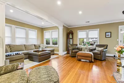 110 William Street, East Williston, NY 11596 - Photo 7