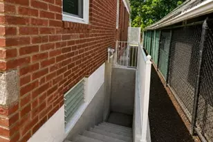 120-31 219th St, Cambria Heights, NY 11411 - Photo 9