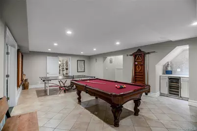 589 Caledonia Road, Dix Hills, NY 11746 - Photo 27