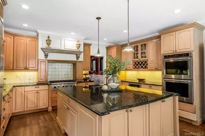 589 Caledonia Road, Dix Hills, NY 11746 - Photo 13