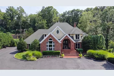 589 Caledonia Road, Dix Hills, NY 11746 - Photo 1