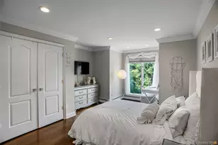 589 Caledonia Rd, Dix Hills, NY 11746 - Photo 21