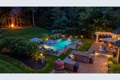 589 Caledonia Road, Dix Hills, NY 11746 - Photo 39