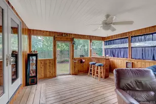 41 Main Ave, Mastic, NY 11950 - Photo 13