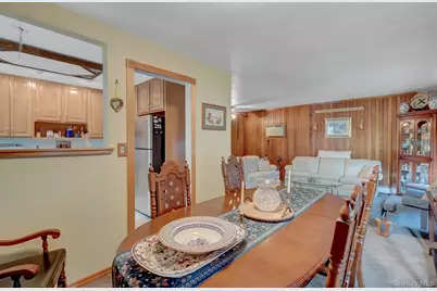 41 Main Avenue, Mastic, NY 11950 - Photo 19