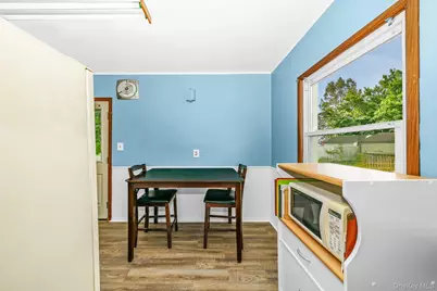 65 5th Street, New Hyde Park, NY 11040 - Photo 11