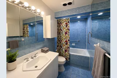 6 Whalers Cove, Babylon, NY 11702 - Photo 7
