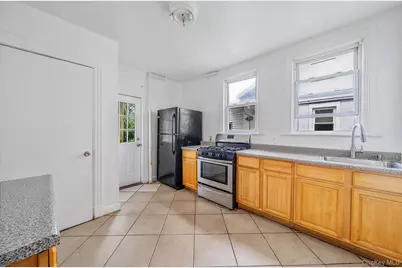 425 S Columbus Avenue, Mount Vernon, NY 10553 - Photo 13
