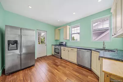 425 S Columbus Avenue, Mount Vernon, NY 10553 - Photo 7