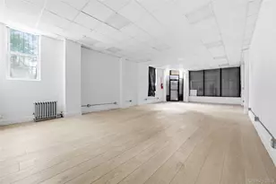 121-19 Sutphin Blvd, Jamaica, NY 11434 - Photo 15