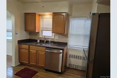 57-35 Parsons Boulevard #House, Fresh Meadows, NY 11365 - Photo 7