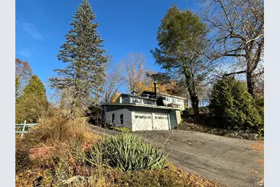25 W Lakeshore Drive #Upper unit, Carmel, NY 10512 - Photo 5