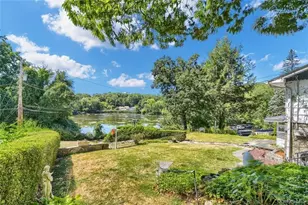 25 W Lakeshore Dr, Carmel, NY 10512 - Photo 3