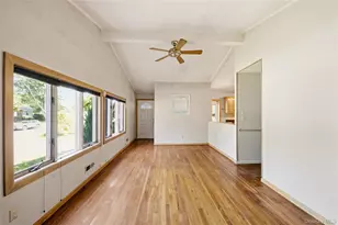 29 Penn Dr, Smithtown, NY 11787 - Photo 7