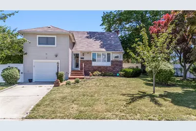 15 Ford Drive W, Massapequa, NY 11758 - Photo 1