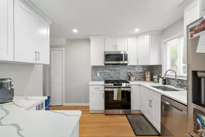15 Ford Drive W, Massapequa, NY 11758 - Photo 9