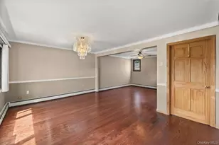47 Cove Ln, Levittown, NY 11756 - Photo 9