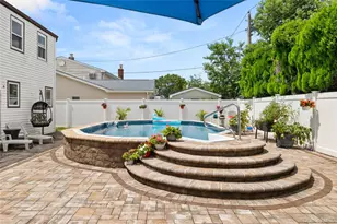 47 Cove Ln, Levittown, NY 11756 - Photo 15