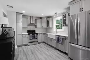 70 Kent Rd, Wappingers Falls, NY 12590 - Photo 5