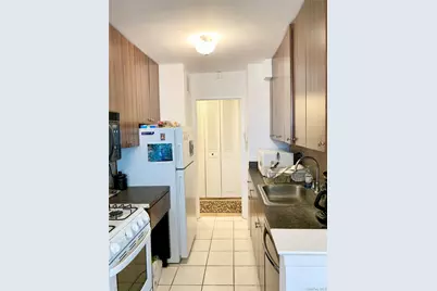 17-85 215 Street #1R, Bayside, NY 11360 - Photo 5