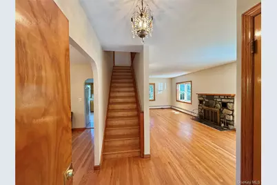 191 N Putt Corners Road, New Paltz, NY 12561 - Photo 5