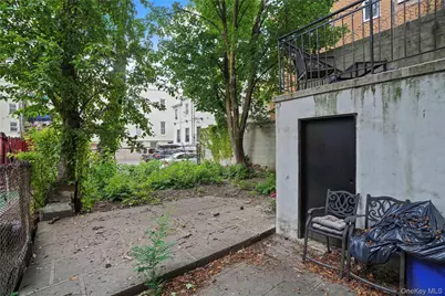 629 E 183rd Street, Bronx, NY 10458 - Photo 35