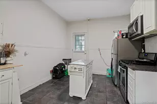 629 E 183rd St, Bronx, NY 10458 - Photo 15