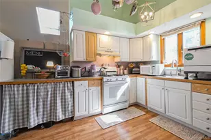 54 Pinelawn Ave, Farmingville, NY 11738 - Photo 5