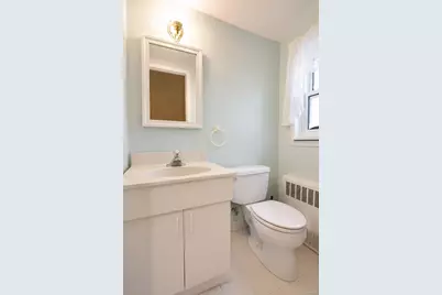 757 Leslie Lane, East Meadow, NY 11554 - Photo 13