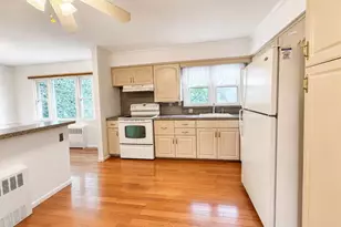 757 Leslie Ln, East Meadow, NY 11554 - Photo 5