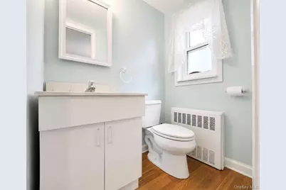 757 Leslie Lane, East Meadow, NY 11554 - Photo 15