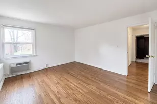 757 Leslie Ln, East Meadow, NY 11554 - Photo 11