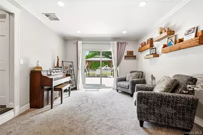 9 Mount Sinai Avenue S, Port Jefferson Station, NY 11776 - Photo 7