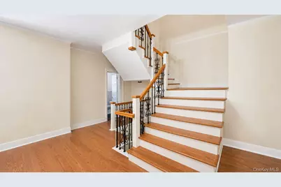 104-22 192nd Street, Saint Albans, NY 11412 - Photo 23