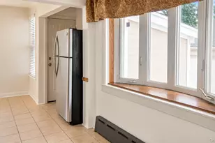 104-22 192nd St, Saint Albans, NY 11412 - Photo 21