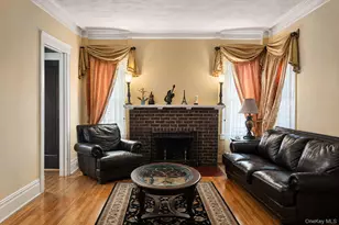 104-22 192nd St, Saint Albans, NY 11412 - Photo 3